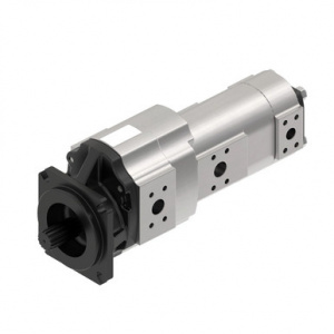 RE587384 Гидравлический  насос