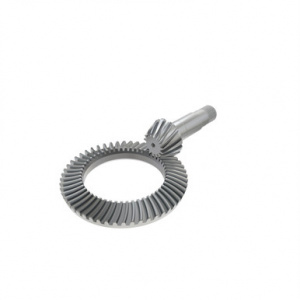 RE304728 Зубчат.  венец  и  шестерня